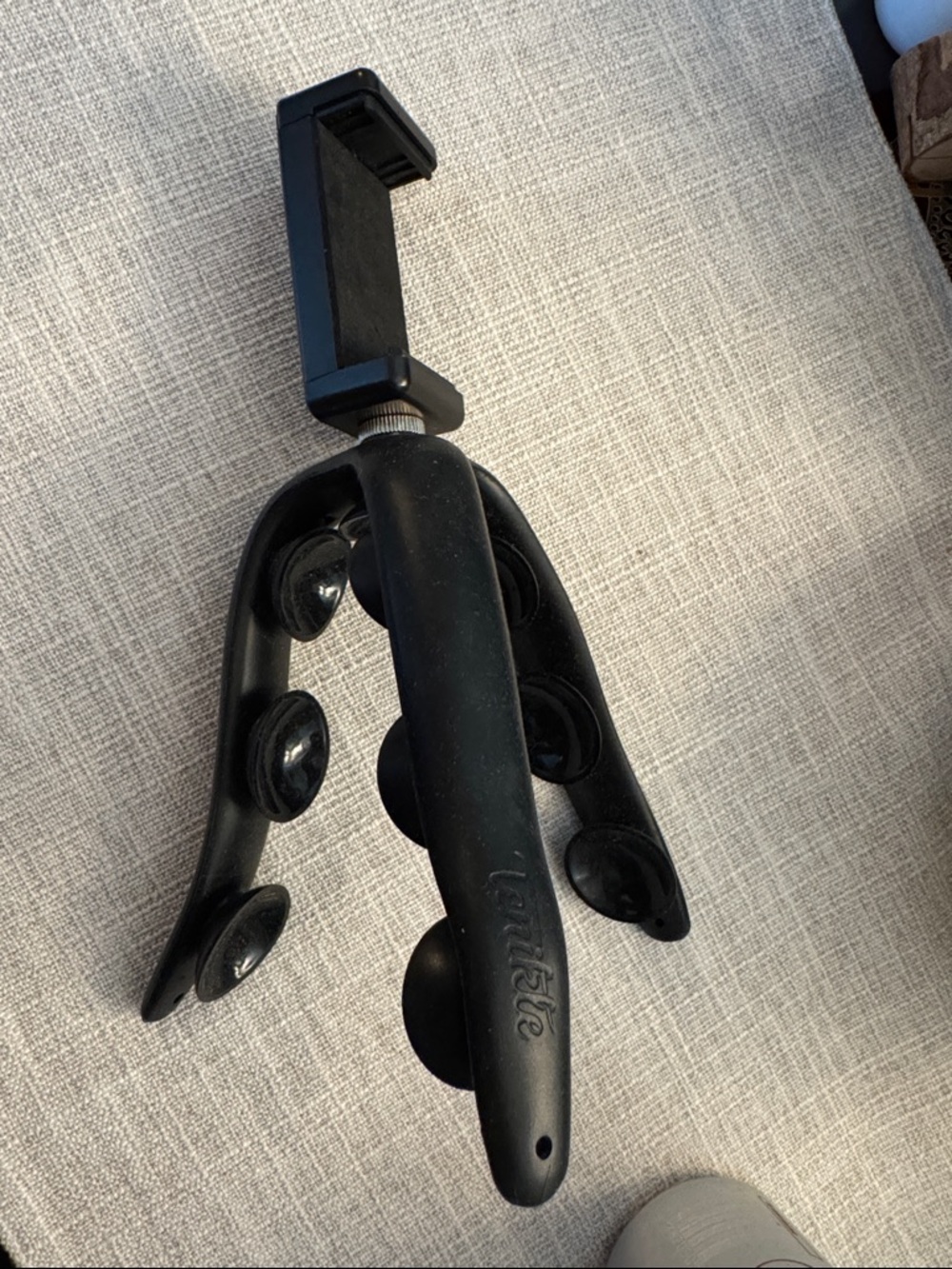 Tenikle phone tripod